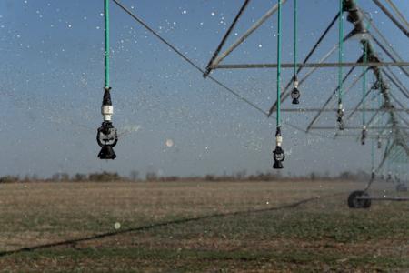 Кернел збільшив землі під зрошенням завдки машинам Variant Irrigation